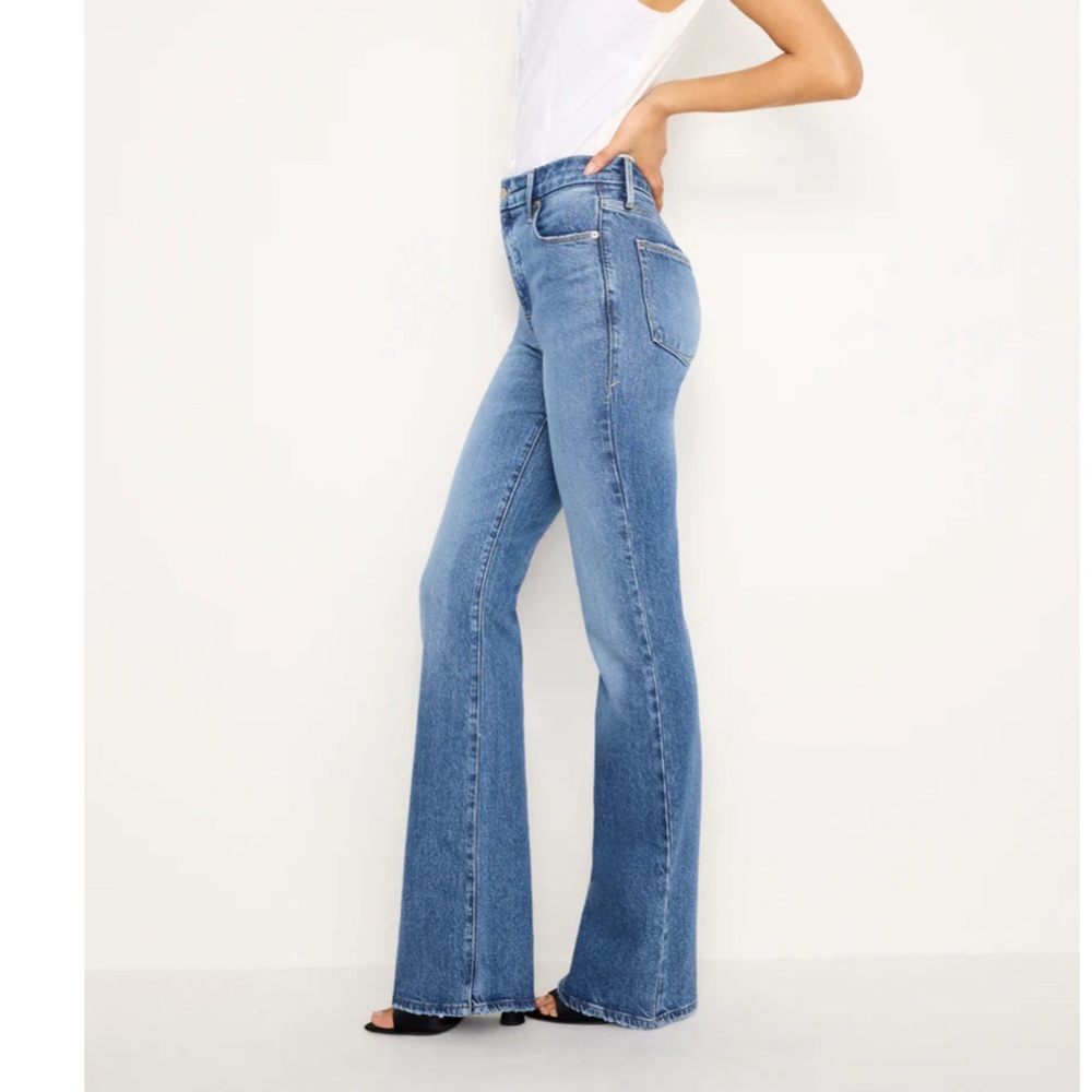 Good American • Boot Cut Flare Denim Jeans